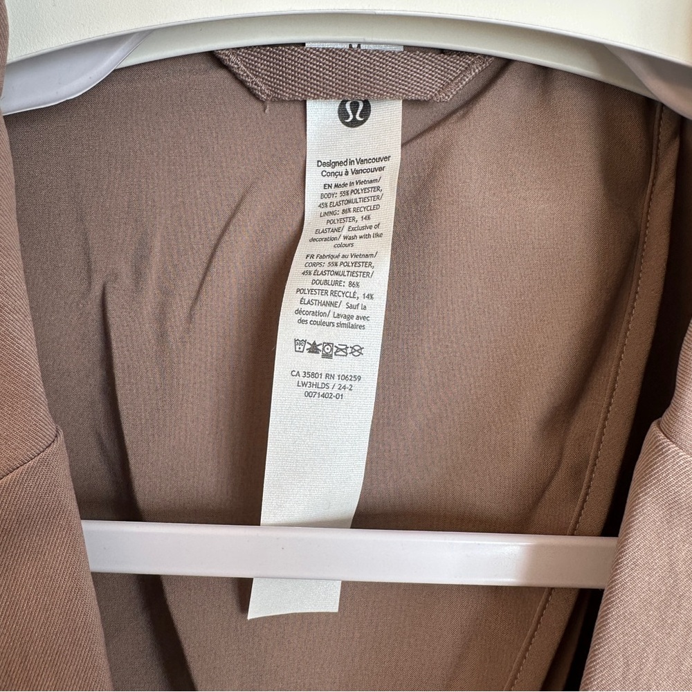 NWT Lululemon Relaxed-Fit Twill Blazer (taupe) - Picture 10 of 11